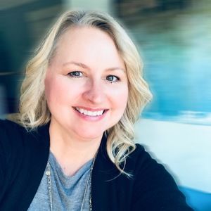 Meet your Posher, Lori